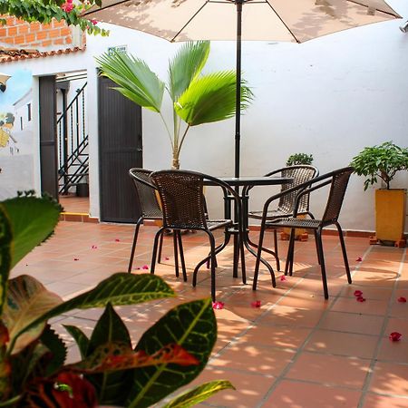 Hotel Colonial San Felipe Girón Extérieur photo